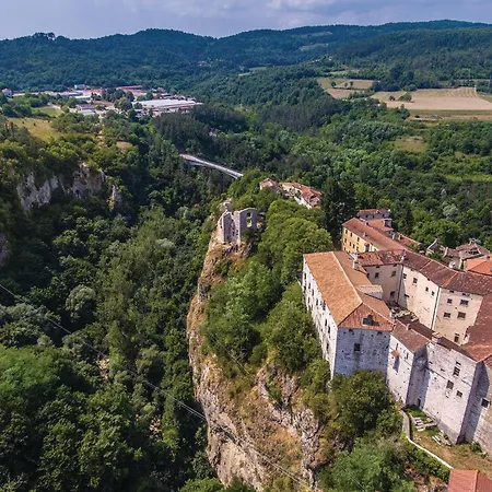 Vakantiehuis Lovely In Lovrin *